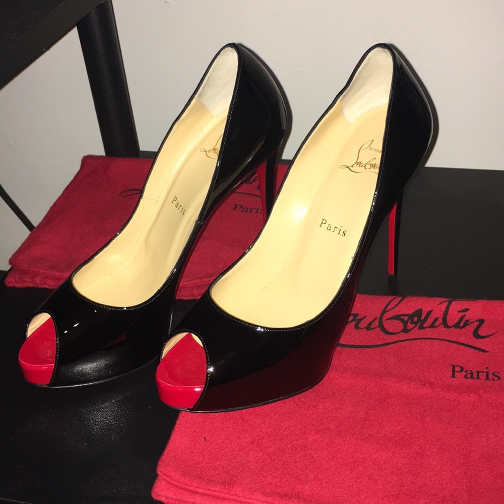 Christian Louboutin Very Prive 120MM Pump Patent
